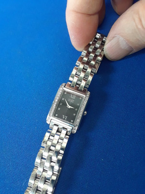 CITIZEN ECO-DRIVE WOMEN'S WATCH B023-H29883 SILVER TONE JAPAN MOV'T NEW BATTERY