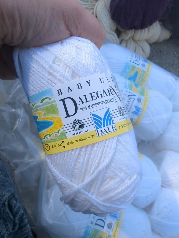 Dale Baby Ull Set Of 20 Superwash Wool Made In Norway 175m Each - Image 3 of 4