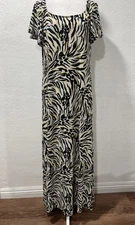 Attitudes by Renee Petite Large Jersey Short Sleeve Maxi Dress Pockets Flared