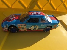 RACING CHAMPIONS  43 1/24 SCALE Richard Petty Chevy Stock 1992