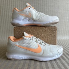 Nike Court Air Zoom Vapor Pro Tennis Shoes Womens Size 6.5 Sail Peach CZ0222-104