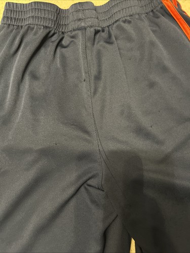 Adidas Shorts Jugend extra groß dunkelblau mit orange drei Streifen - Bild 4 von 4