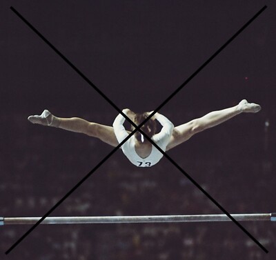 1976 NADIA COMANECI PHOTO