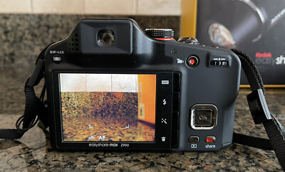 Kodak EasyShare MAX Z990 12.0MP Black Digital Camera 30X Optical
