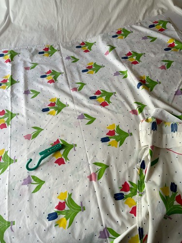 Vintage 1970's Cannon Twin Flat Sheet Bouquet of Tulips Red Yellow Purple Green - Picture 16 of 16