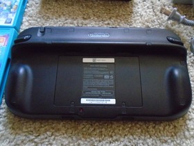 HUGE Nintendo Wii U Console & GamePad bundle WUP-101 (02), 9 Games, 2 DL games,