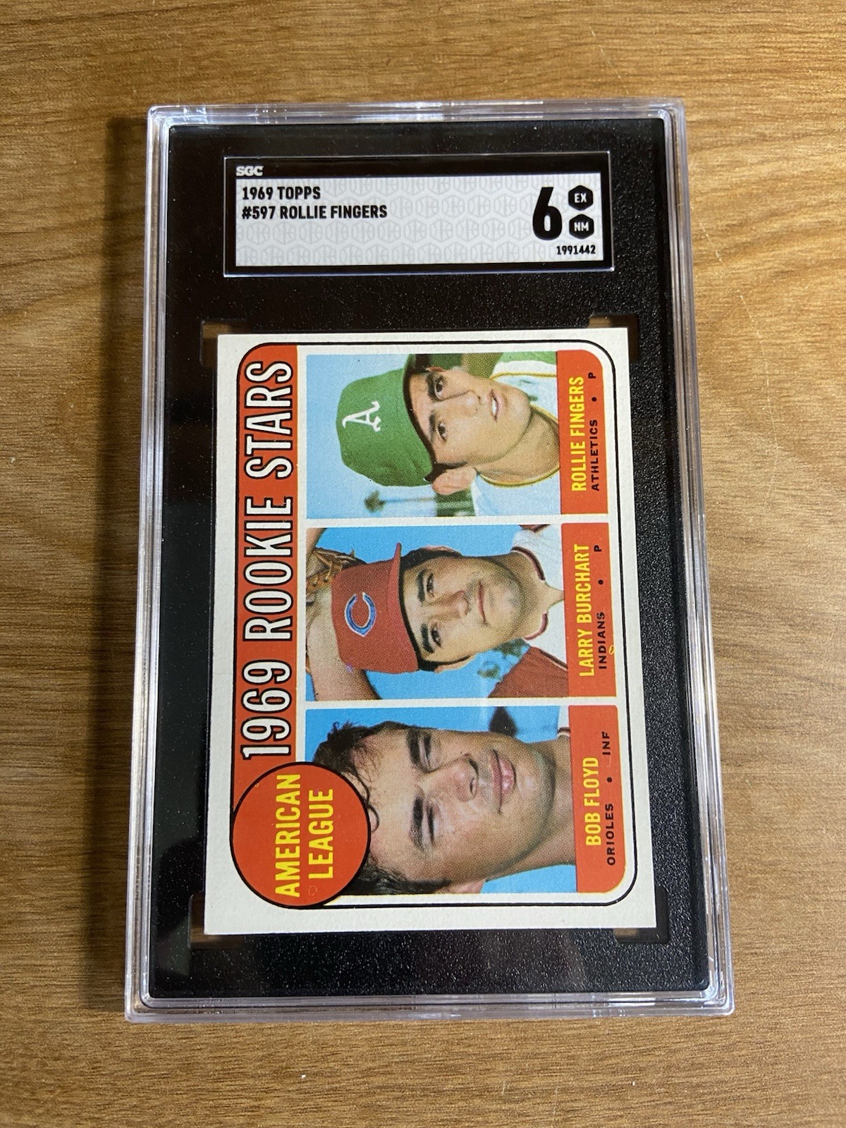 1969 Topps #597 Rollie Fingers Rookie SGC 6 EX-NM