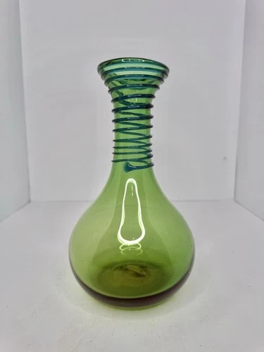 Vintage Blenko Glass 9432 Vase In Olive With Cobalt Spiral 9.5” Stunning