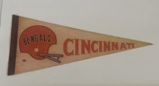 NFL Cincinnati Bengals Mini Pennant 4”x9" Wall  Flag Football Vintage Lot96-4