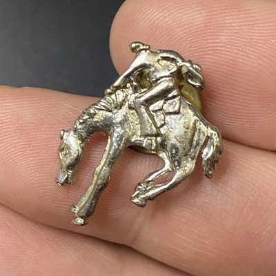 VTG Rodeo Cowboy Riding Bucking Horse Hat Lapel Pin 
