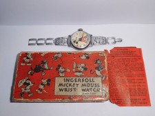 VINTAGE MID 1930'S INGERSOLL MICKEY MOUSE WATCH WITH ORIGINAL BRACELET & BOX.