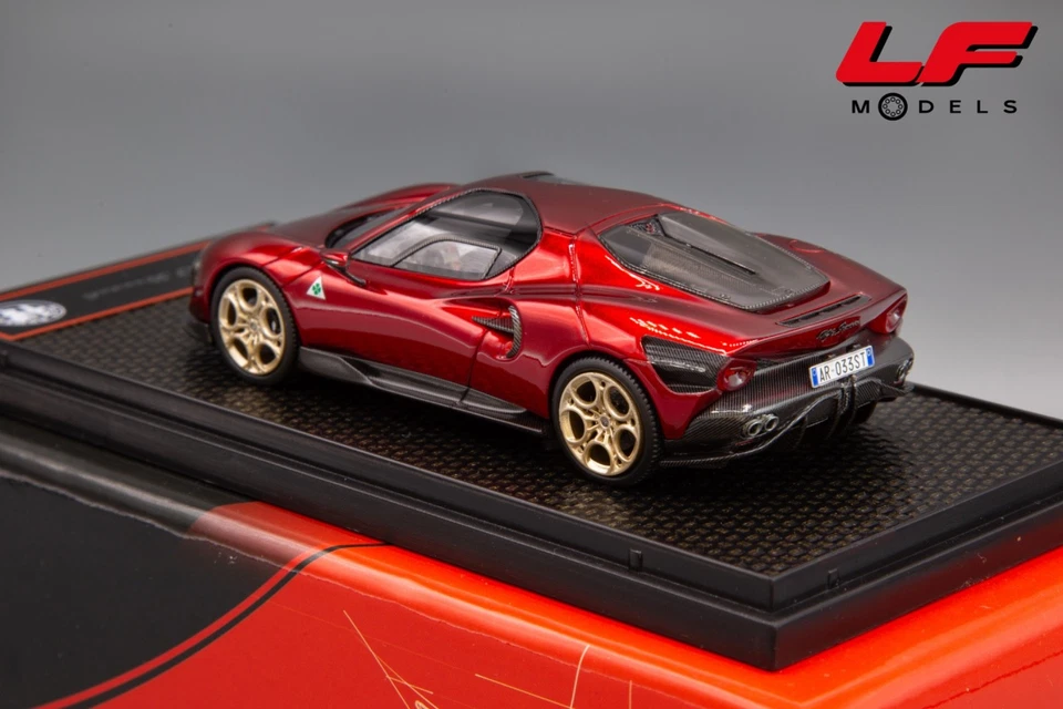 1:43 Alfa Romeo 33 Stradale Launch Edition Rosso Villa D'Este BBRC291- BBR - Immagine 3 di 4