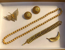 Fashion Jewelry Mixed Lot Necklace Bracelet Earrings Butterfly & Feather Brooch