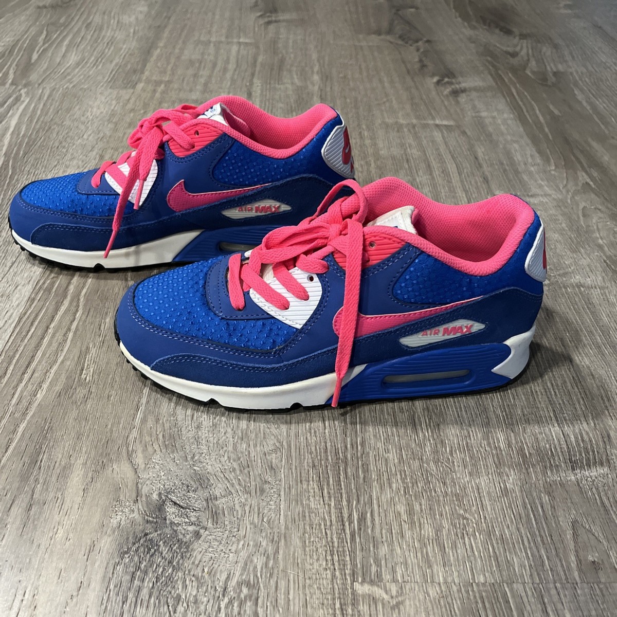 womens nike air max blue and pink