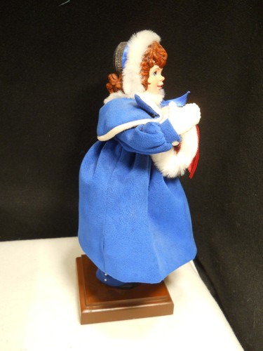 Simpich Character Dolls "Madelyn" - Blue Coat/Brunette 239/2000 - Picture 4 of 7