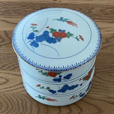 Y0225 Arita Ware threetier heavy brocade phoenix