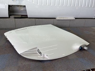 2005 Cirrus SR22 Right Hand Wing Tip With Lights SR20