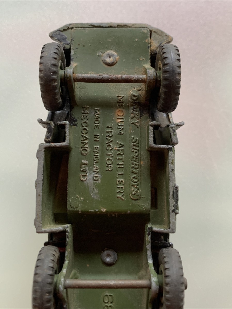 Dinky Supertoys ミディアムアーティラリートラクター VINTAGE DINKY SUPERTOYS 689 MEDIUM ARTILLERY TRACTOR ORIGINAL BOX