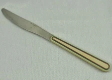 Pfaltzgraff Juniper 1 Dinner Knife Green Mauve Plastic Handle Vintage Taiwan