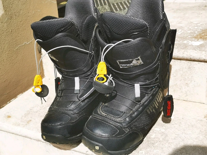 burton ozone boots