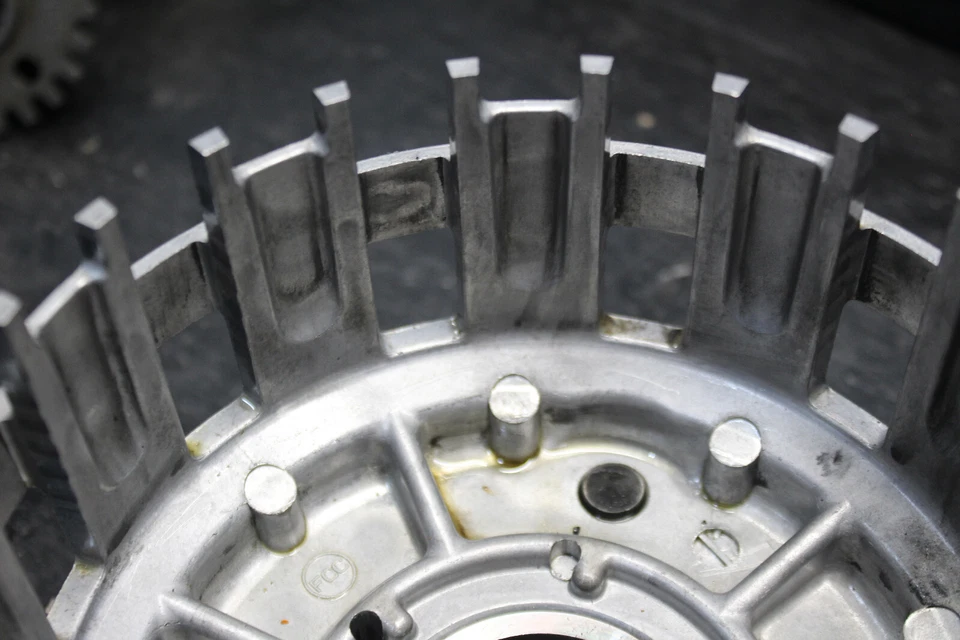 06-07 SUZUKI GSXR600 GSXR 600 CLUTCH BASKET KIT HUB PACK BOSS 2006 2007 - Image 4 of 4