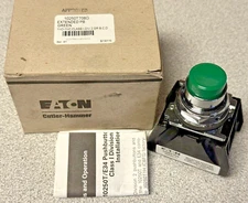 NEW Eaton 10250T708G Pushbutton Hazardous Location 1NO 1NC Green NEMA 3R 4X 12