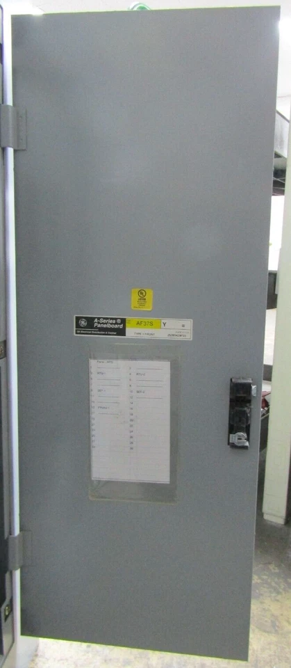😃 SIEMENS 200 AMP MAIN BEAKER PANELBOARD 208Y/120V 3Ø 24 CIRCUIT AQF3242ABX - Image 3 of 4