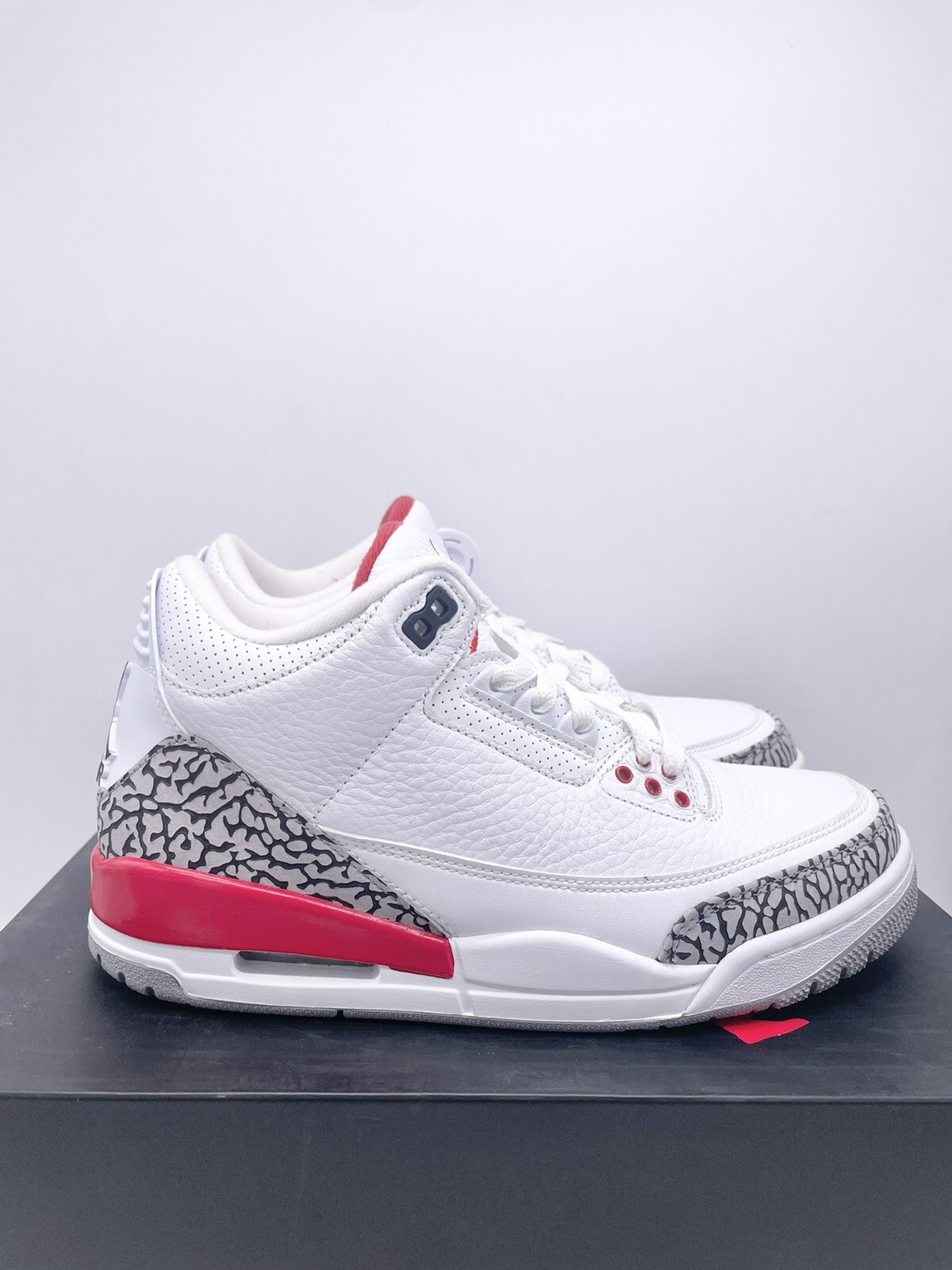 Size 8 - Jordan 3 Retro Hall of Fame 