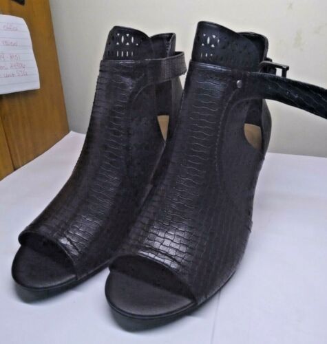 WEAR.EVER Sasha 8M womens shoes - Picture 2 of 12