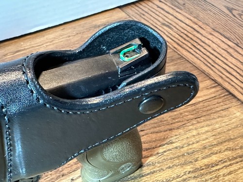 Aker® Leather 167 Nightguard™ RH Leather Belt OWB Holster, S&W M&P 9/40 + LIGHT - Picture 23 of 24