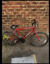 Mountain Bike Magna Silver Canyon Boys Kids Bicycle Red