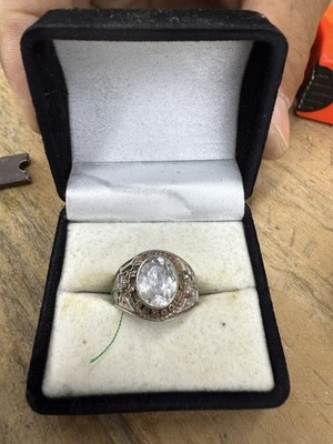 Silver Oval Clear Stone Ring with Jewelry Box