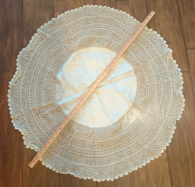 one round vintage crocheted tablecloth linen center 31 in Ivory   Beautiful!