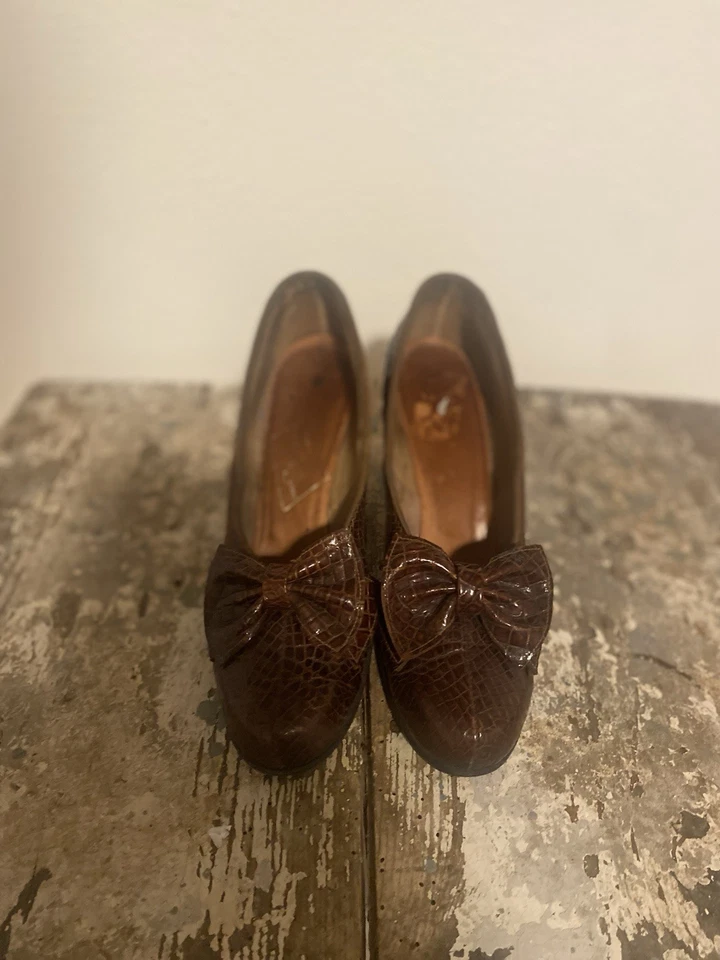 1940s Art Deco Vintage Alligator Leather Pumps/heels 7.5 - Image 2 of 4
