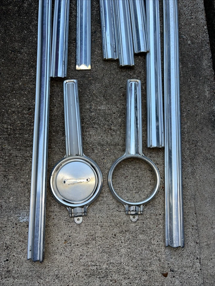 1966 Plymouth Belvedere II/Satellite Комплект Алюминиевых Боковых/Ременных Отделочных Элементов OEM - Изображение 2 из 4