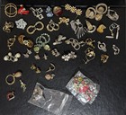 Large Costume Jewelry Lot With Plastic Case - Monet, Napier, Etc. Earrings Pins — photo 5