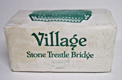 CHRISTMAS VILLAGE STONE TRESTLE BRIDGE DEPARTMENT 56- RETIRED  #52647