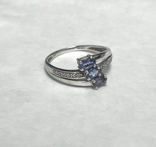 9ct White Gold Ring Tanzanite & Diamonds Stones 375 Hallmarked Ring Size R 1/2