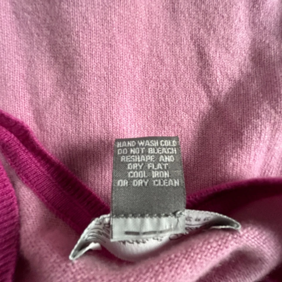 Suéter Pullover Henley Manga Larga Rosa Cachemir Grayson & Dunn Para Mujer Grande Foto 4 de 4