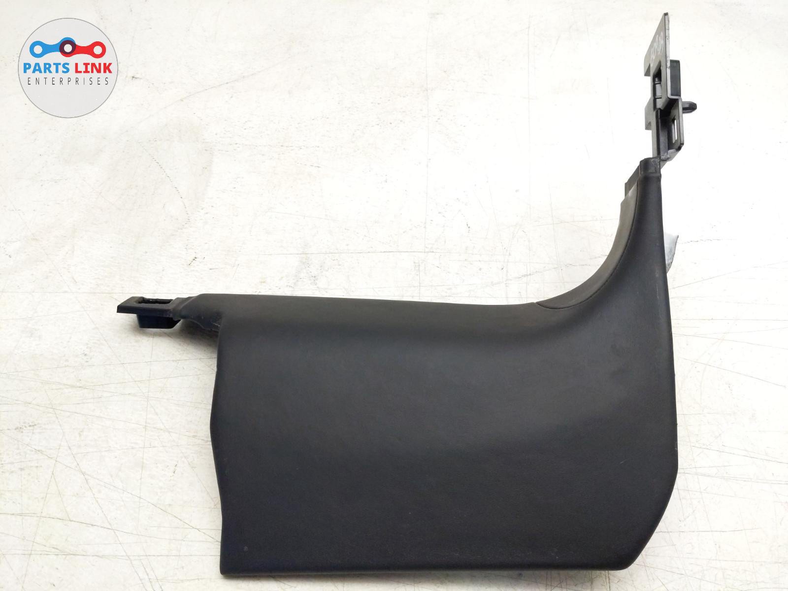 2016-20 BENTLEY BENTAYGA FRONT RIGHT FLOOR TRIM KICK PANEL A PILLAR LOWER COVER