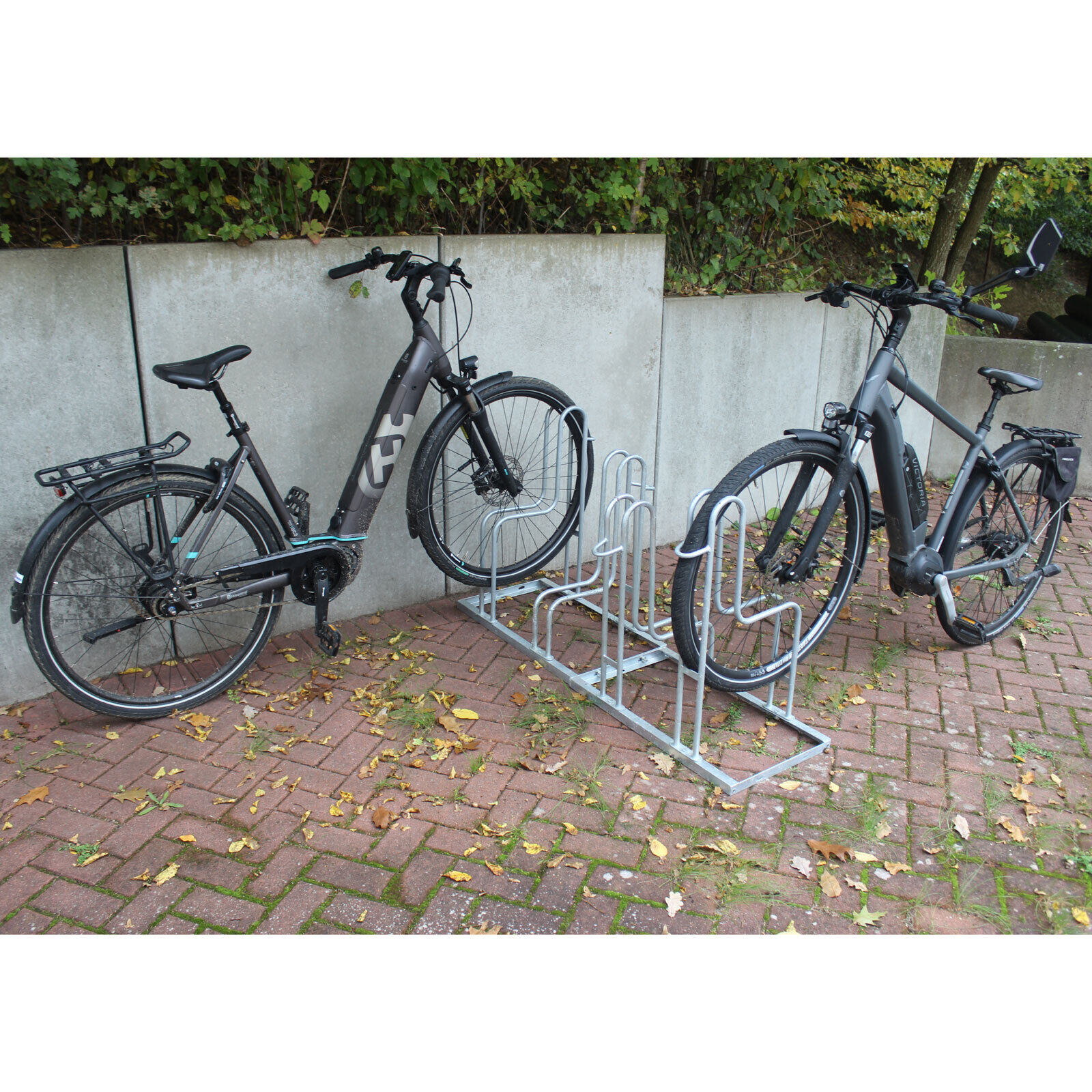 Fahrradständer Reihenparker für 4 Fahrräder feuerverzinkt 2x2 Mehrfachständer