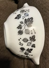 VTG Pyrex White/Black Gooseberry Design 1.5 Pt Small Cinderella Mixing Bowl 441