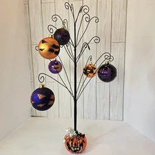 Wire Halloween Display Tree 6 Ornaments Pumpkin Ghost Base Spooky Hollow