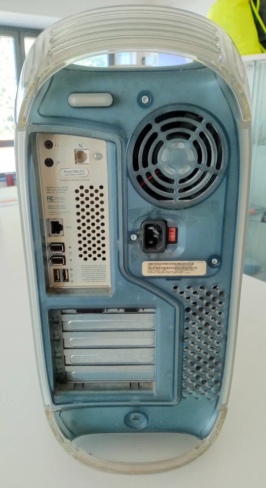 APPLE POWER MAC G4 (2.9) - Anno 2004 - Immagine 3 di 3