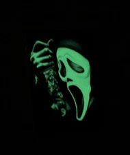 Ghostface Scream Horror Glow In The Dark Vinyl 3inch Sticker