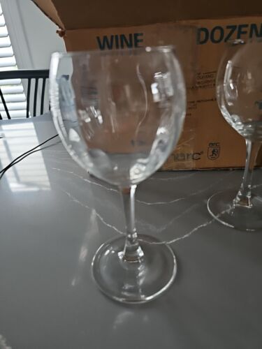 Luminarc Clear Stem Wine Glasses. Monaco Optique. 12 Set. Open Box. France 7". - Picture 2 of 5