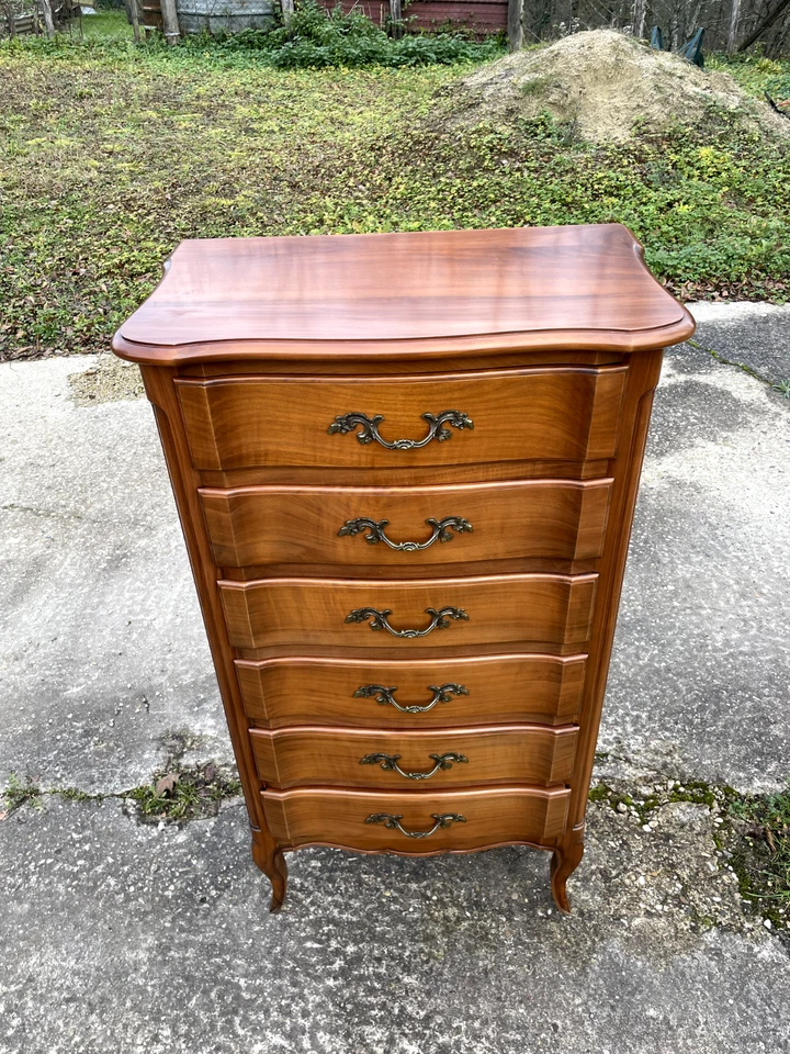 Chiffonnier en noyer en très bon état , 6 tiroirs - Photo 3/4