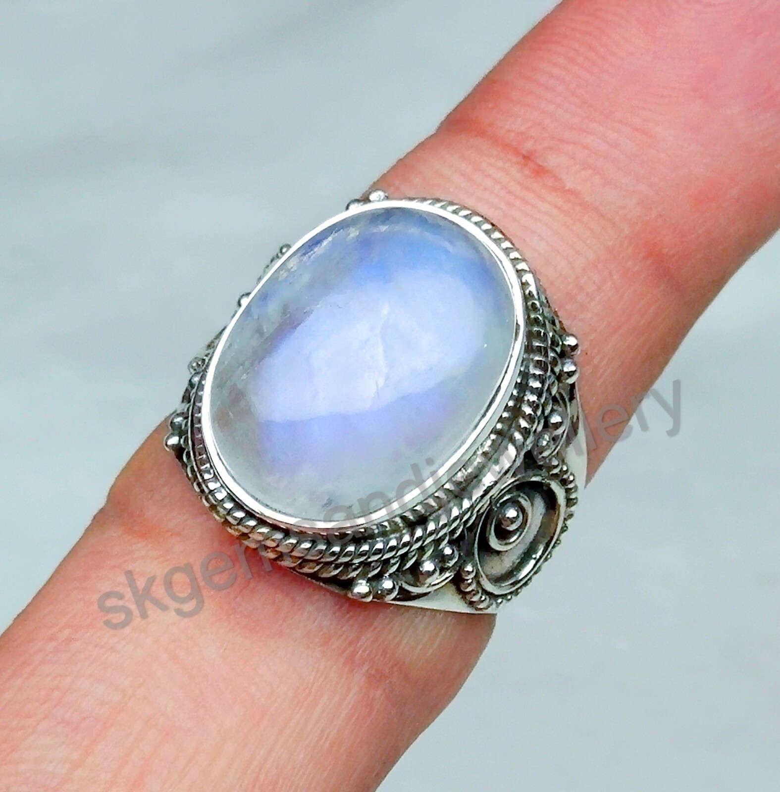 Rainbow Moonstone 925 Sterling Silver Handmade Gemstone Ring Vintage