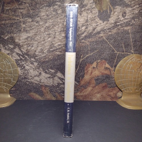 Turbulence in Geophysics by F. N. Frenkiel -Hardcover -1962 -Vintage Engineering - Picture 2 of 14
