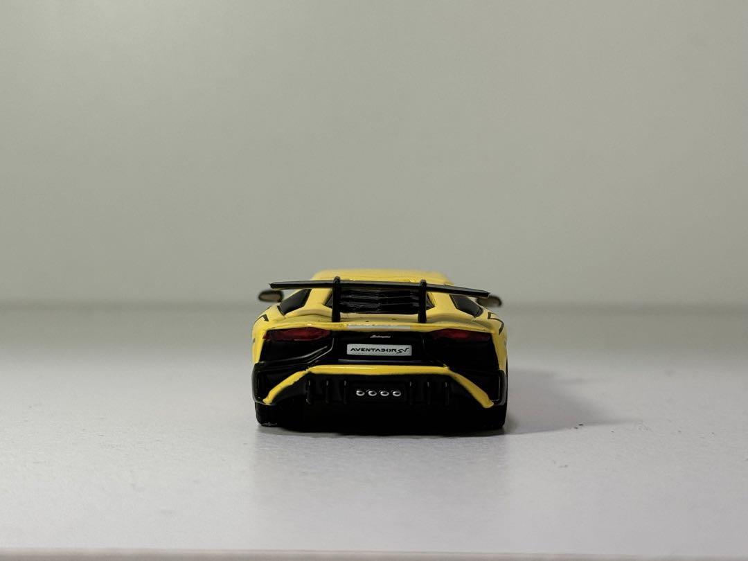 Picture 4 of 8